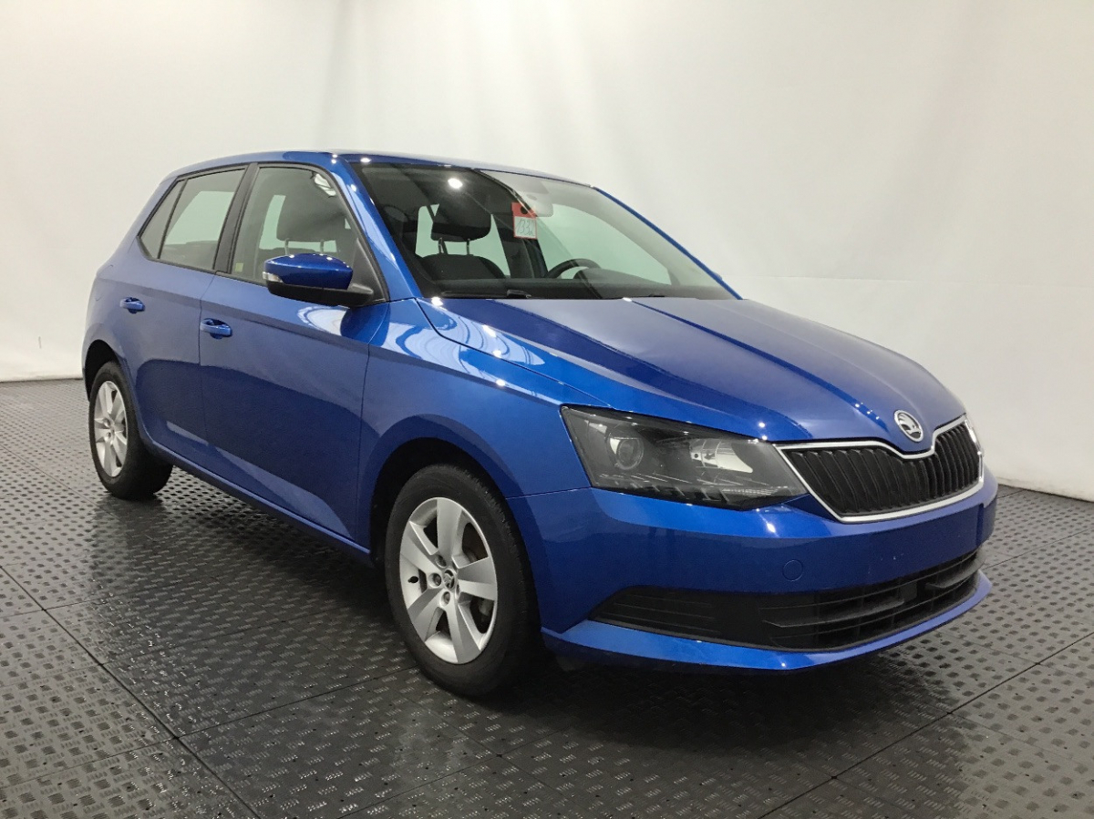 59 Kw 80 Ps 59 Kw 80 Ps